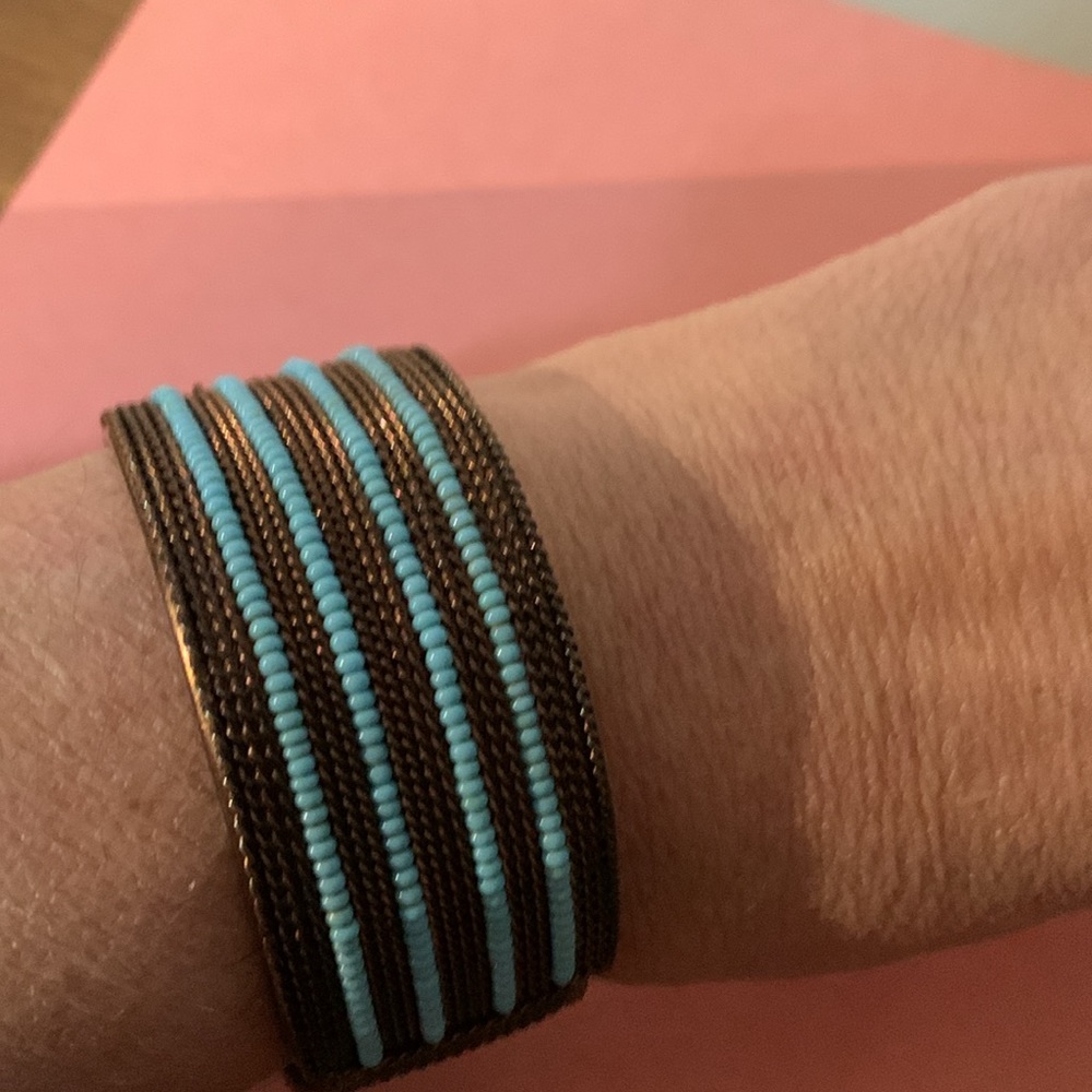 Beautiful cuff bracelet - Picture 4 of 5